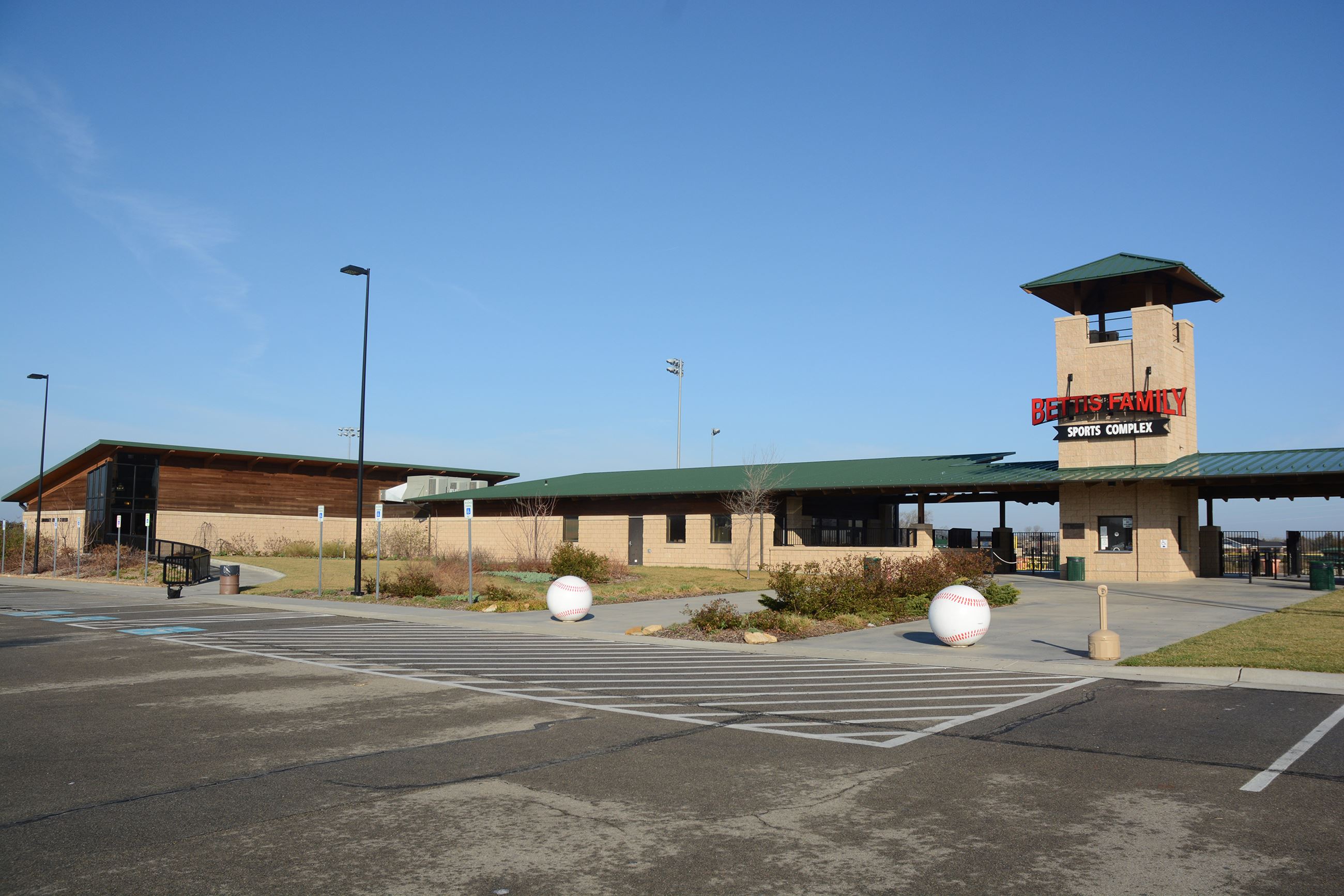 Lake Shawnee Events Center